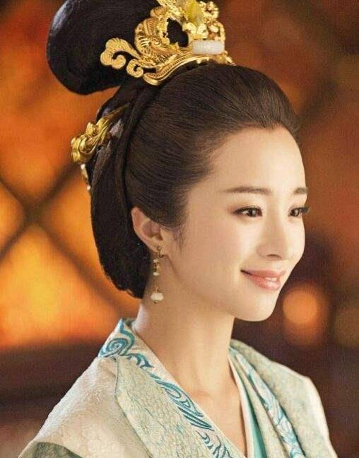 原创李渊和李世民父子二人娶了一堆仇人家的女儿做媳妇睡得安稳吗