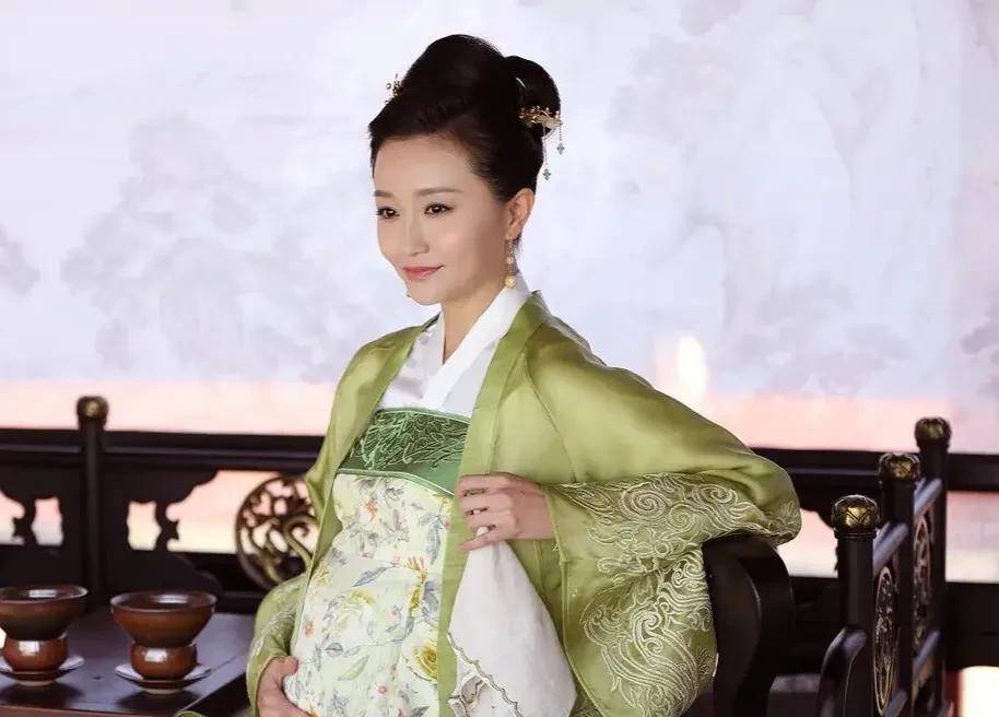 原创知否中为什么说女人是男人巩固权利地位的牺牲品