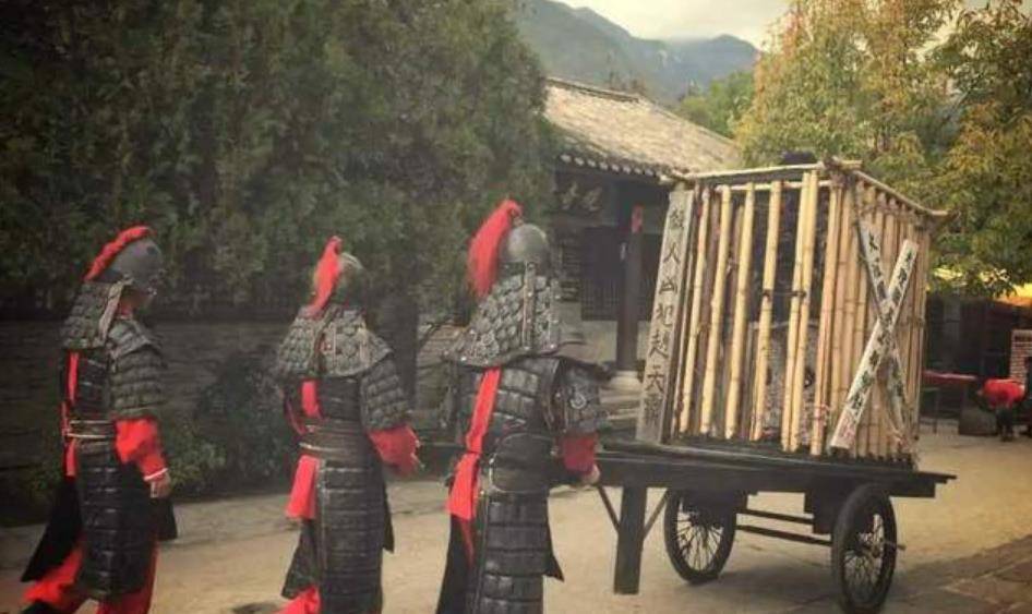 原创古代押运囚犯十分艰辛为啥碰见女犯人差役都要抢着去干