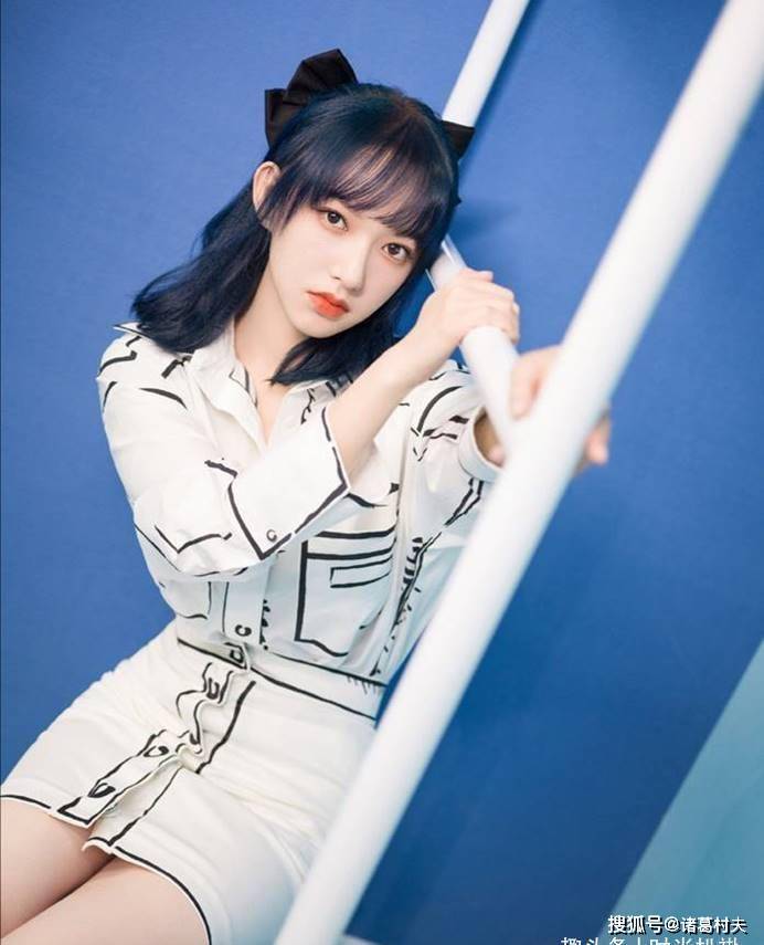 程潇才是真尤物啊!饱满性感,谁能顶得住!_身材_魅力_目光