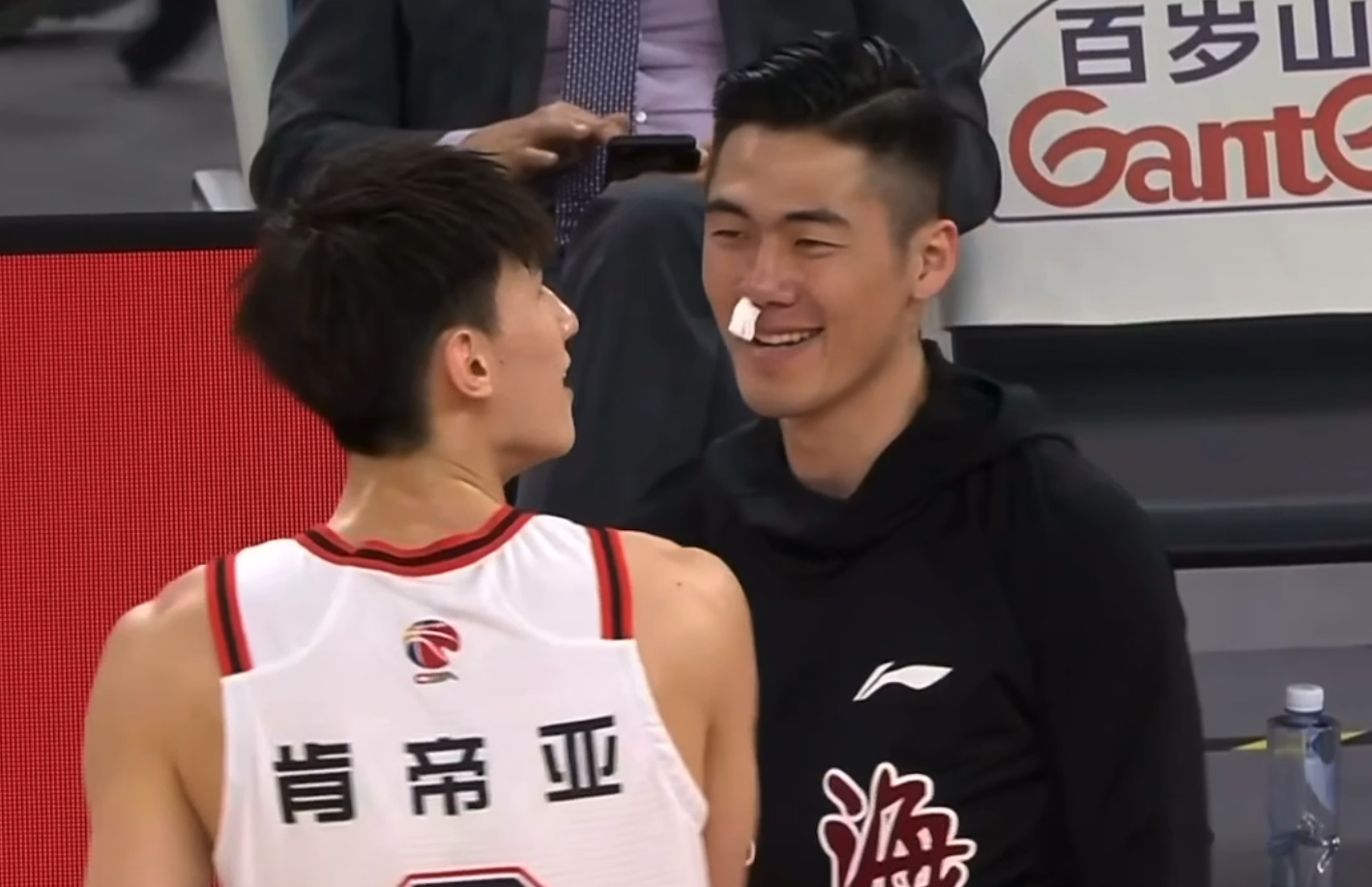 原创上海轻取江苏两帅洽谈戴昊获特写双外淡定刘铮鼻子塞纸