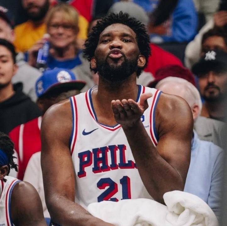 原创1胜24负浓眉对阵三大中锋约帝萨战绩球迷冠军数呢