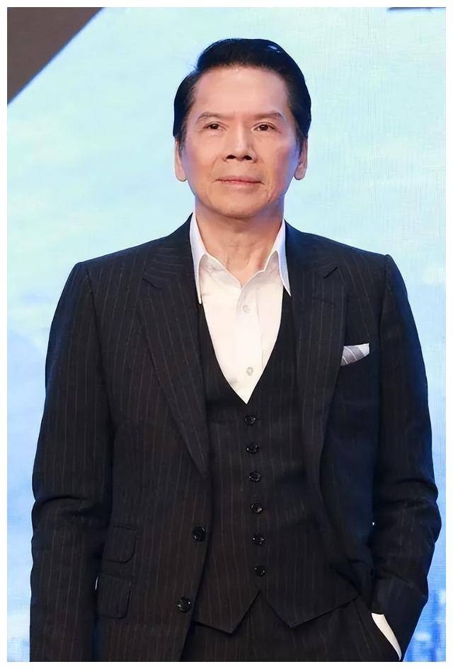 向华强_向佐_商业