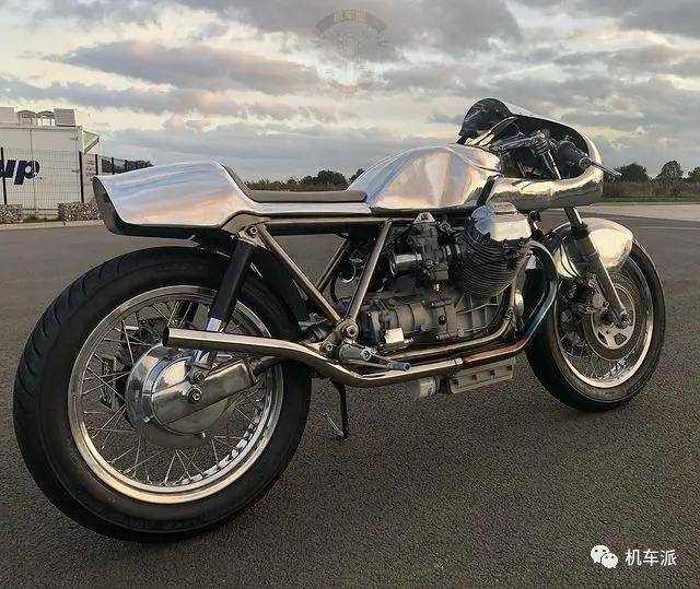 闪亮的全铝车身 1981年摩托古兹1000 sp_搜狐汽车_搜狐网