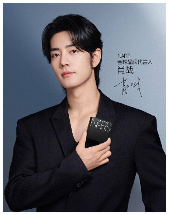 肖战宣布新代言品牌大惊喜网友推荐这个夏天就喝它