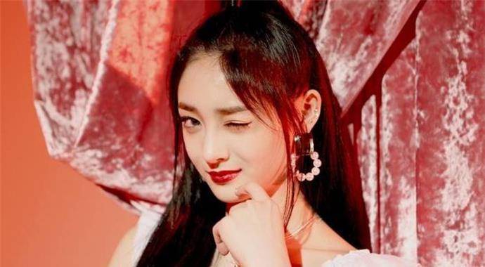 周洁琼快本裙子血迹是哪一期 被截图画面太尴尬了_大本营_节目_舞蹈