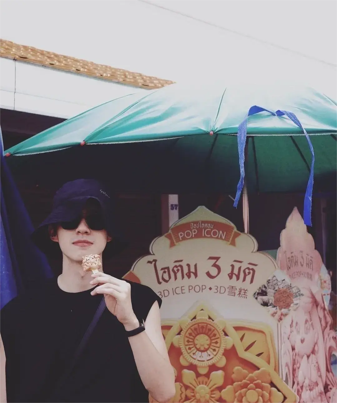 陈思诚全公司国外年会团建刘昊然佟丽娅文咏珊都在