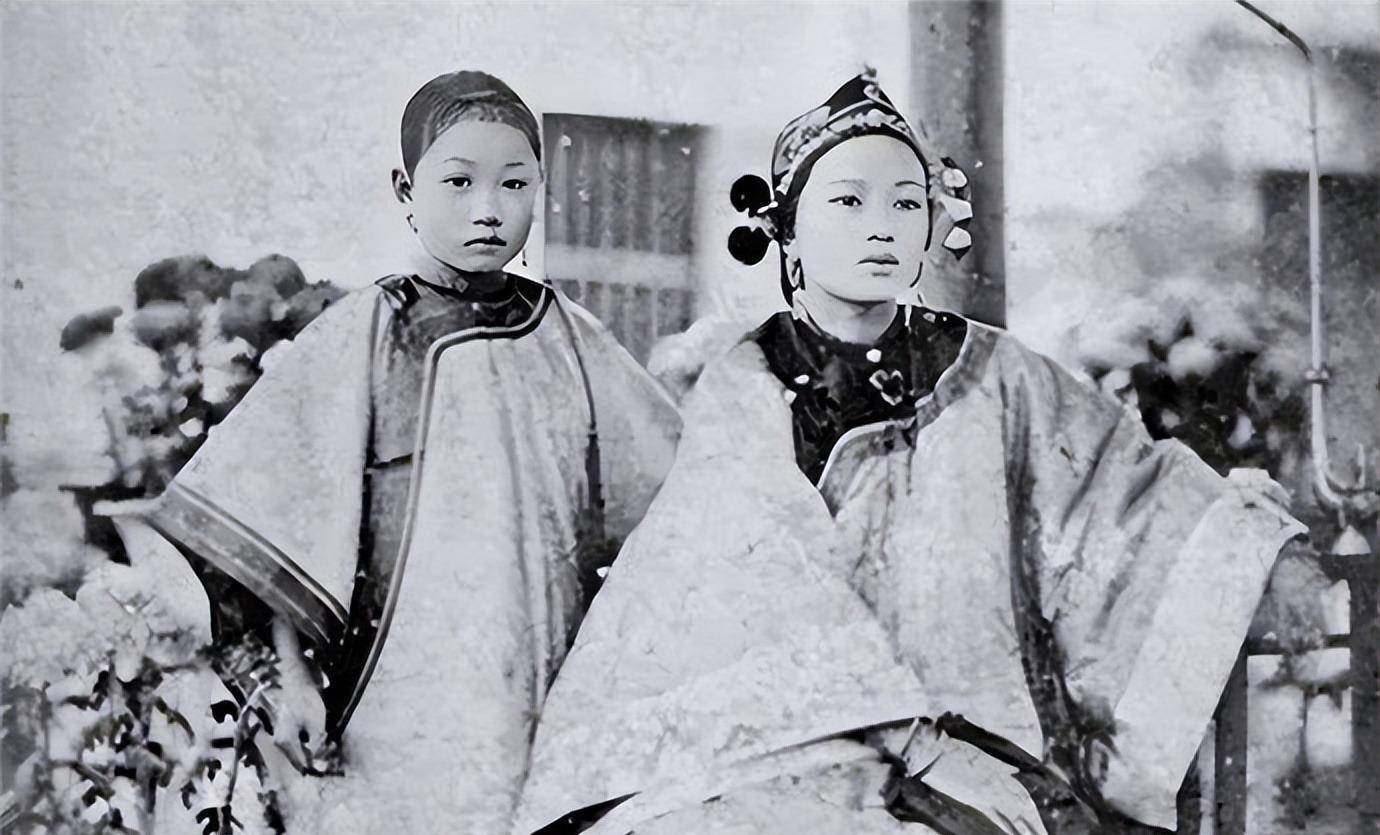 原创溥仪退位后宫女大量被遣散为何没人愿意娶溥仪晚年道出了原因