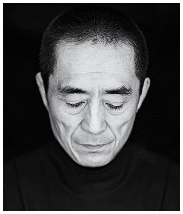 张艺谋平凡中的伟大探寻拍摄改变低调深处非凡人生