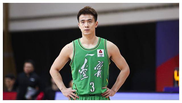 原创辽篮官宣新援身穿2号赵继伟迎来好帮手球迷担心这个问题