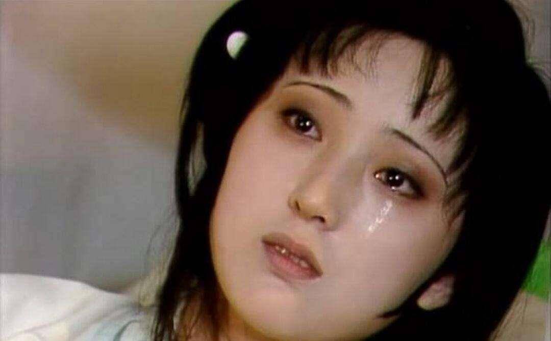 林黛玉到底因啥而死?判词玉带林中挂,隐藏着一个秘密!