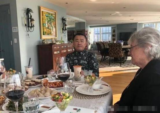 原创事实证明消失6年的周立波早已经走上了一条不归路