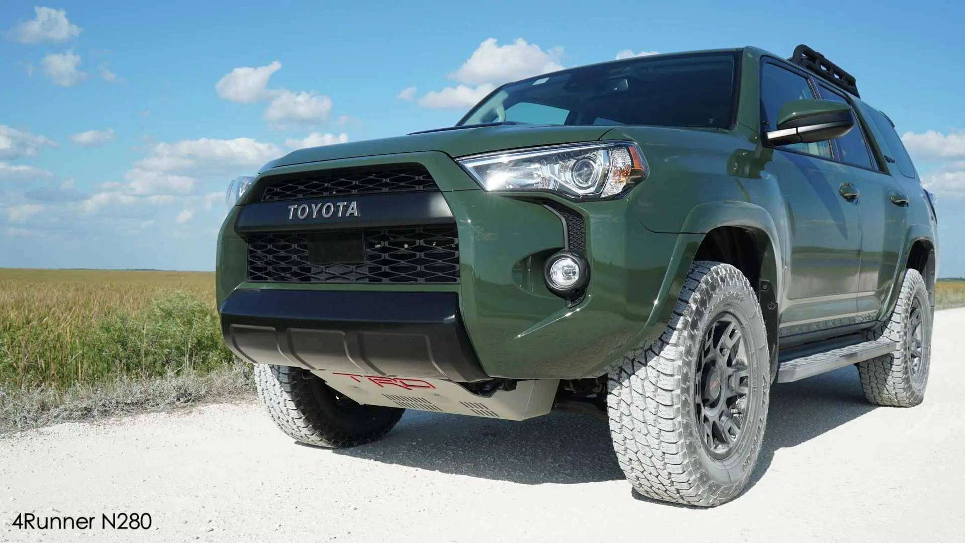 suv版海拉克斯or低价版fj酷路泽?替代普拉多的超霸_搜狐汽车_搜狐网