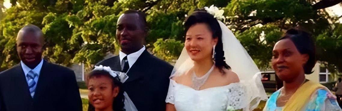 不久,林碧春在台湾外事部门的张罗下,来到了中非共和国与博卡萨总统