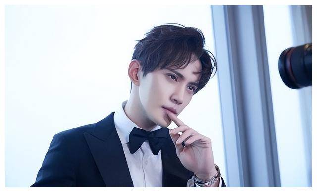 徐正溪退圈原因揭秘富二代身世曝光姑姑是汤臣一品董事长