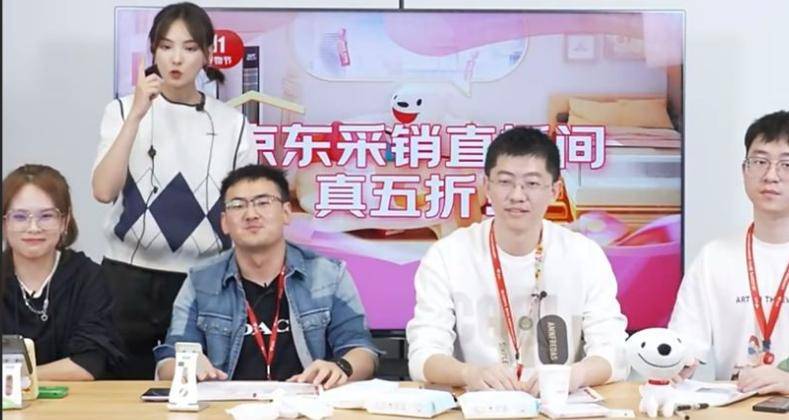 口号喊多嗓子疼刘强东还有多少必赢之战要打