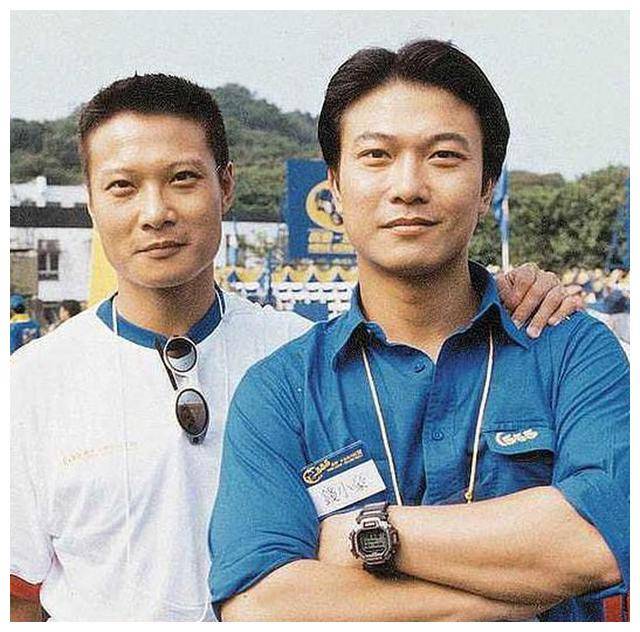 功夫明星钱小豪近况曝光头发花白瘦到脱相网友直呼不敢认