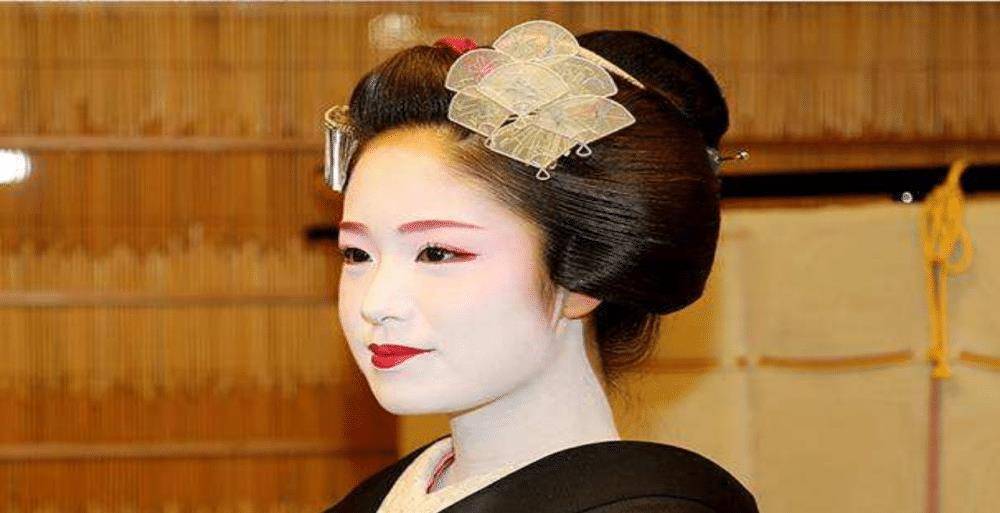 原创谨记日本国内这些女孩子可不要随便拍照否则后果不堪设想