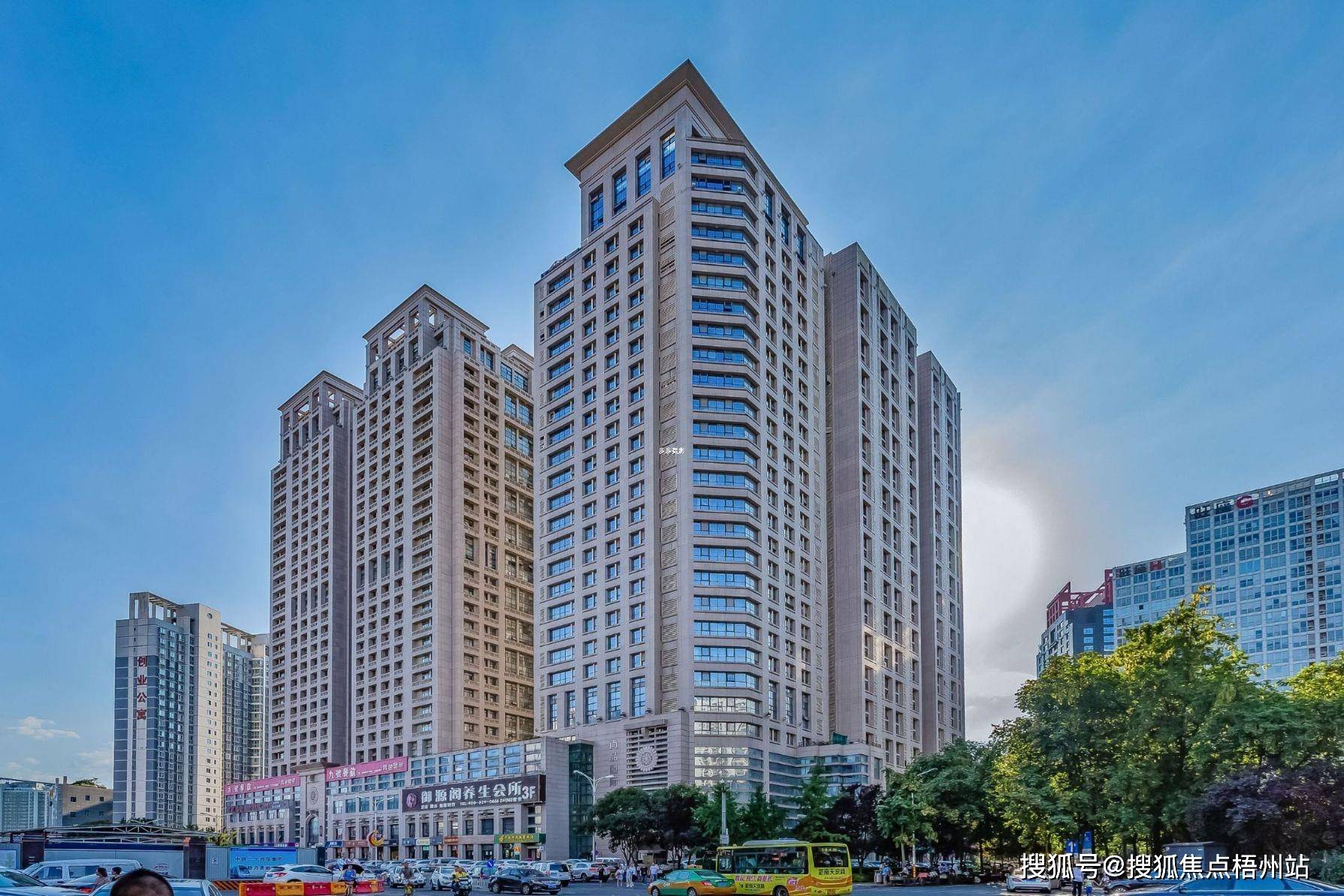 西安尚品国际租120人办公室精装修交通便利可注册