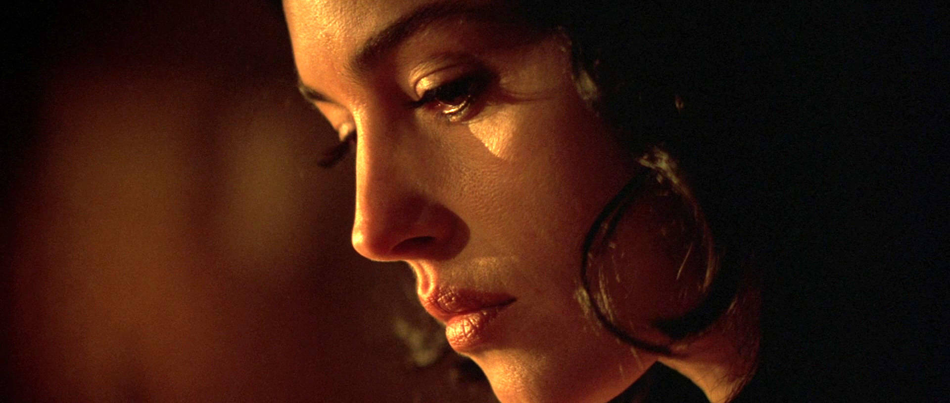 不如看看《西西里的美丽传说》!_信仰_电影_伪善