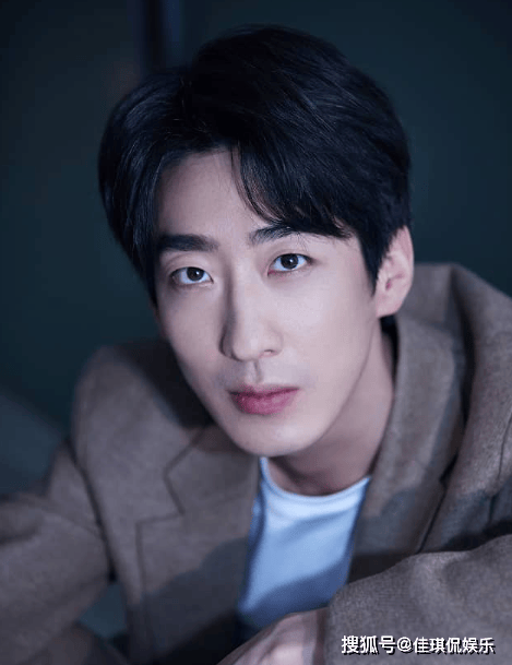 首映仅1550元,《新九品芝麻官》扑街,彭禺厶碰瓷周星驰大赚特赚