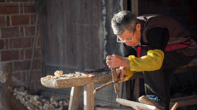 老木匠道出实情,谁敢让关二爷睁眼?_眼睛_关公_中国