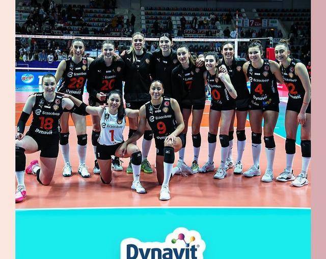 原创伊萨奇巴希女排胜出沃龙科娃15分闪耀缪伊雯14分为难救主