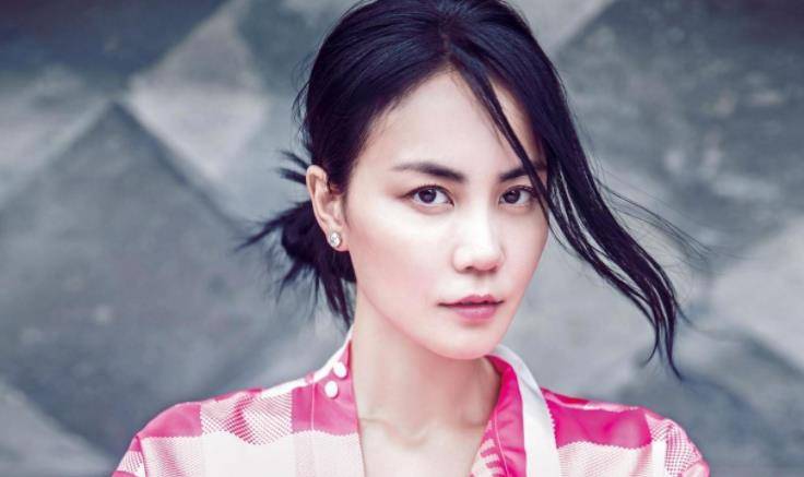 王菲到底有多撩人看到真实身材后网友难怪谢霆锋念念不忘