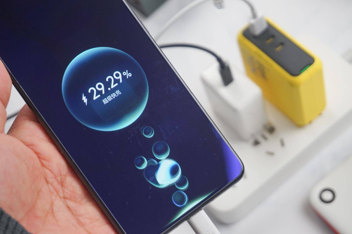 先看看a口协议,使用 power-z km003c 实测支持 fcp,scp,afc,qc3.