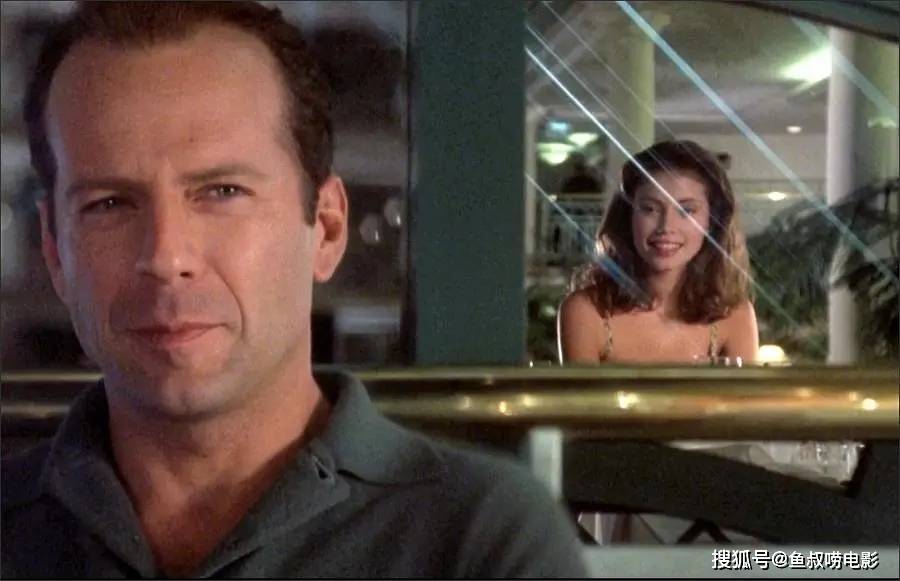 原创尺度很大在夜色中迷醉也在夜色中迷乱