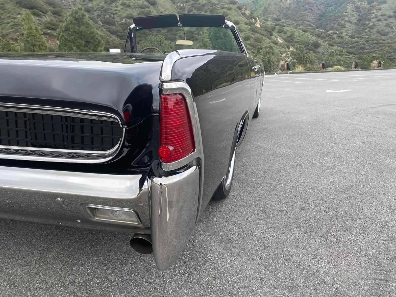 6万美元售卖,肯尼迪总统同款座驾_搜狐汽车_搜狐网