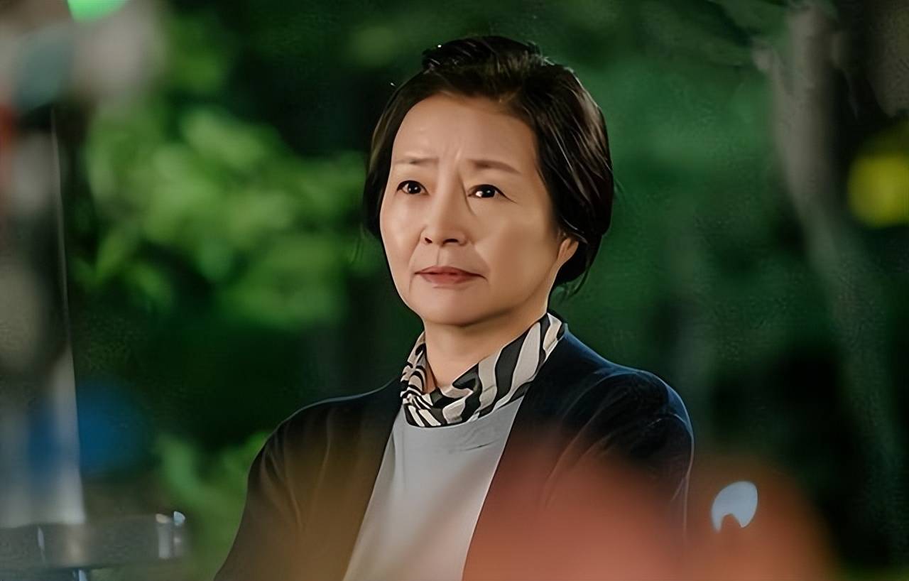 雇主儿子:她的东西,你随便处置_赵成梅_秦俊_王姐