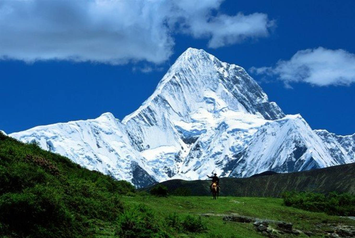 川西五日游旅游攻略,四川五日游参团旅游费用大概多少呢_day_神山_冰