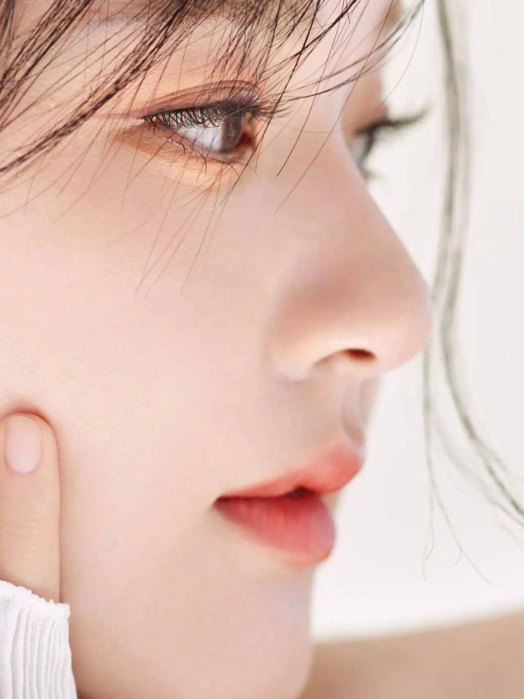 赵露思高清美图分享颜值出众