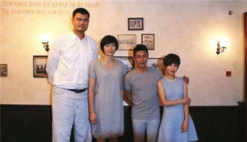 中国第一女巨人14岁高姚明8厘米为何38年过去了遗体还没火化