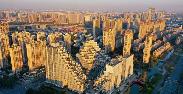 昆山花桥镇,一个地铁直达上海的镇,gdp超过很多县城