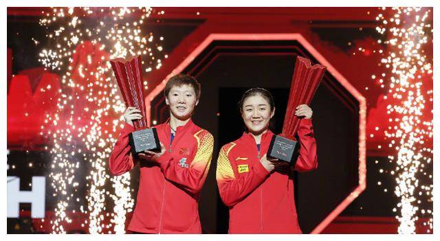 原创王曼昱太可爱了携手陈梦夺冠主持人陈梦大调侃