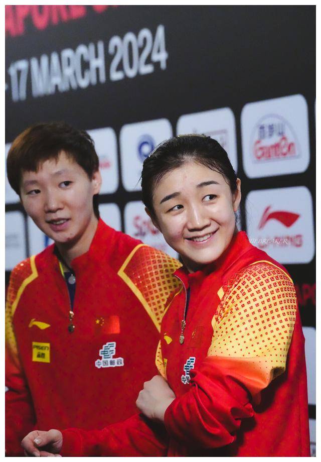 原创王曼昱太可爱了携手陈梦夺冠主持人陈梦大调侃