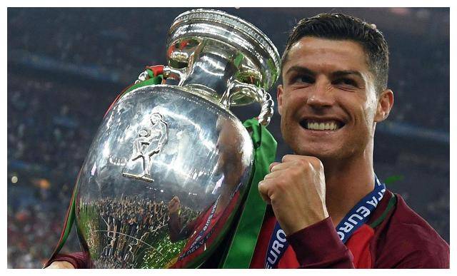 原创老c罗39岁成就异常33场30球11次助攻欧洲杯关键靠他