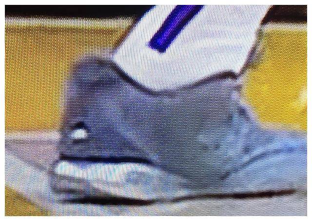 原创老詹3分没踩线王猛解释美网友晒图脚跟需踩实