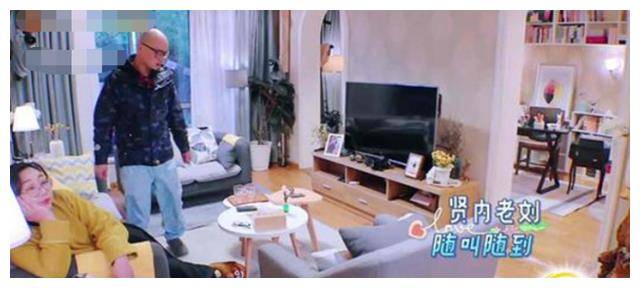 40岁的傅首尔如今住上海花园别墅离婚带娃有钱又闲毫无顾虑