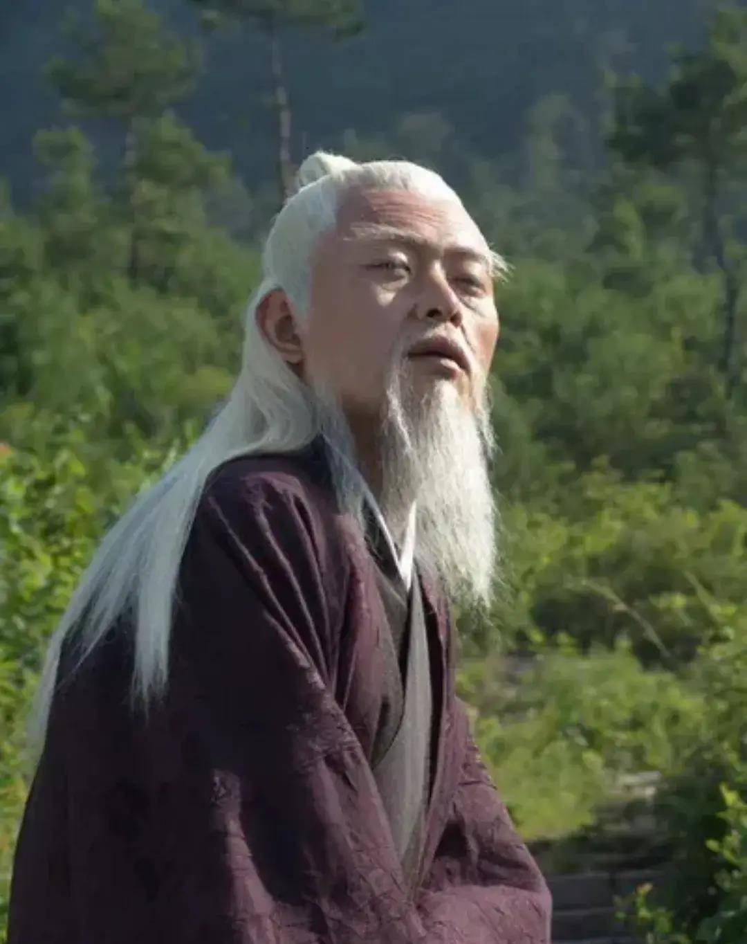 李时珍告诉我们,办法总比困难多_穆宗_年轻人_李鹤年