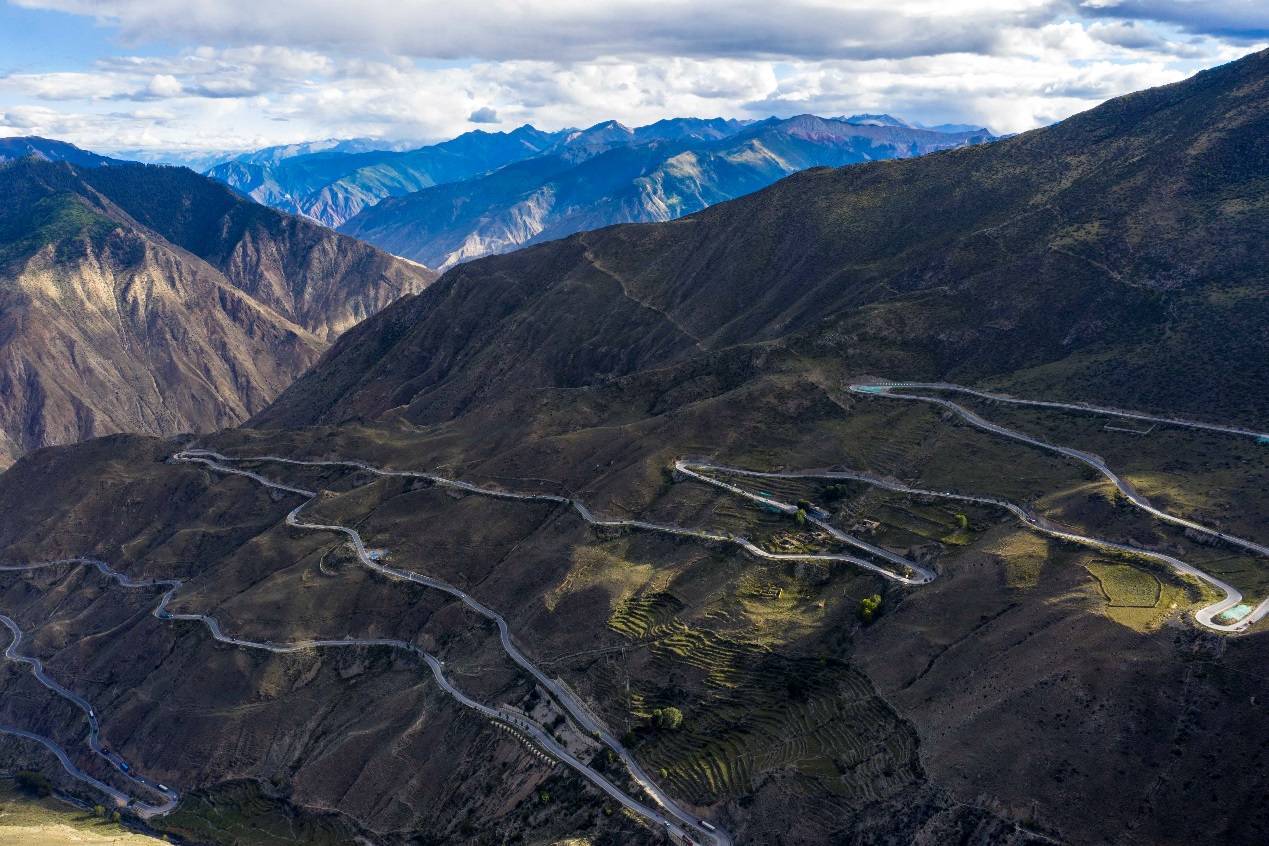 原创此318非彼318超级硬核的增程式硬派suv竟然被深蓝造出来了