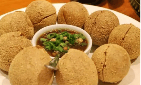 贵州道真云栖湖度假区夏季平均温度23c森林覆盖率高达70以上