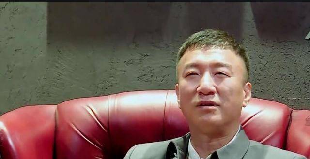 原创"痞气影帝"孙红雷:因颜值被嫌,后演大哥爆红,今却带新人