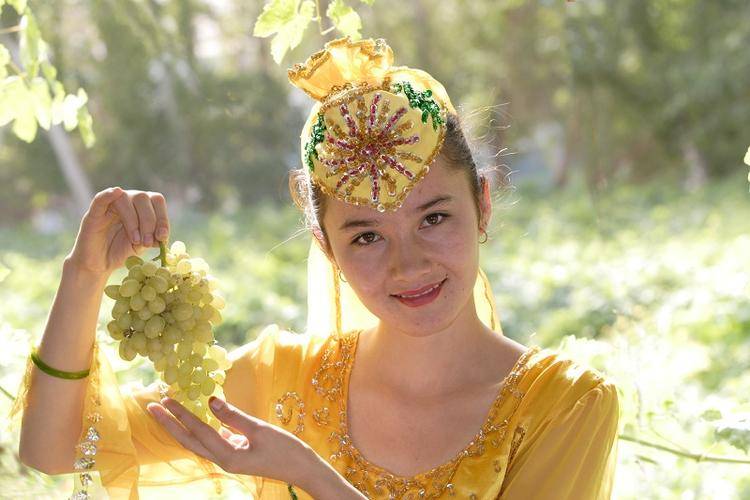 五月去新疆报团贵吗吐鲁番7日游跟团最新价格收藏有用