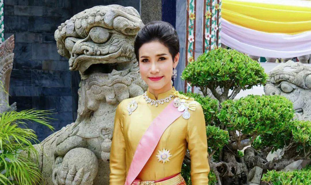 原创夺我王位者十世而亡的话要应验了国王风流事真不少