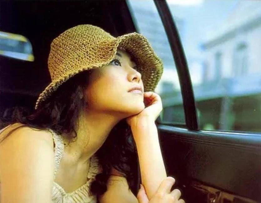 原创因拍时尚片毁了一生精神异常的钟甄经历了什么