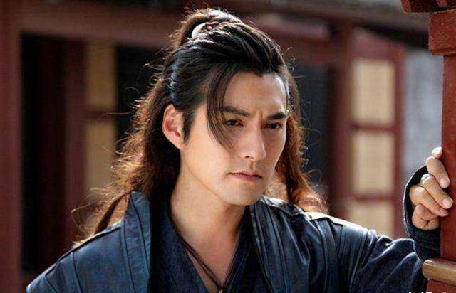 出道十几年都没火,因原定男主罢演被拉去救场,如今片酬翻几倍_冯绍峰