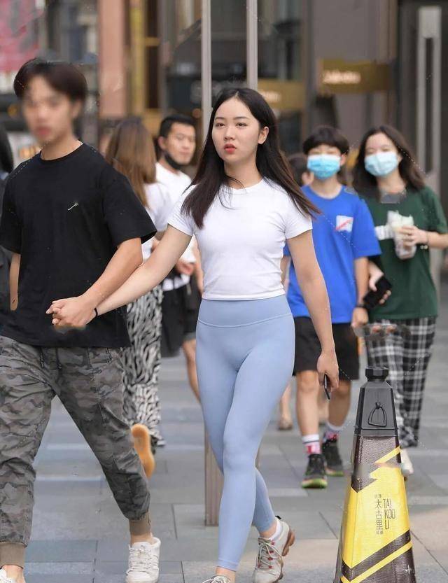 原创原创御姐范的紧身裤美女造型个性又有时尚感提升气质